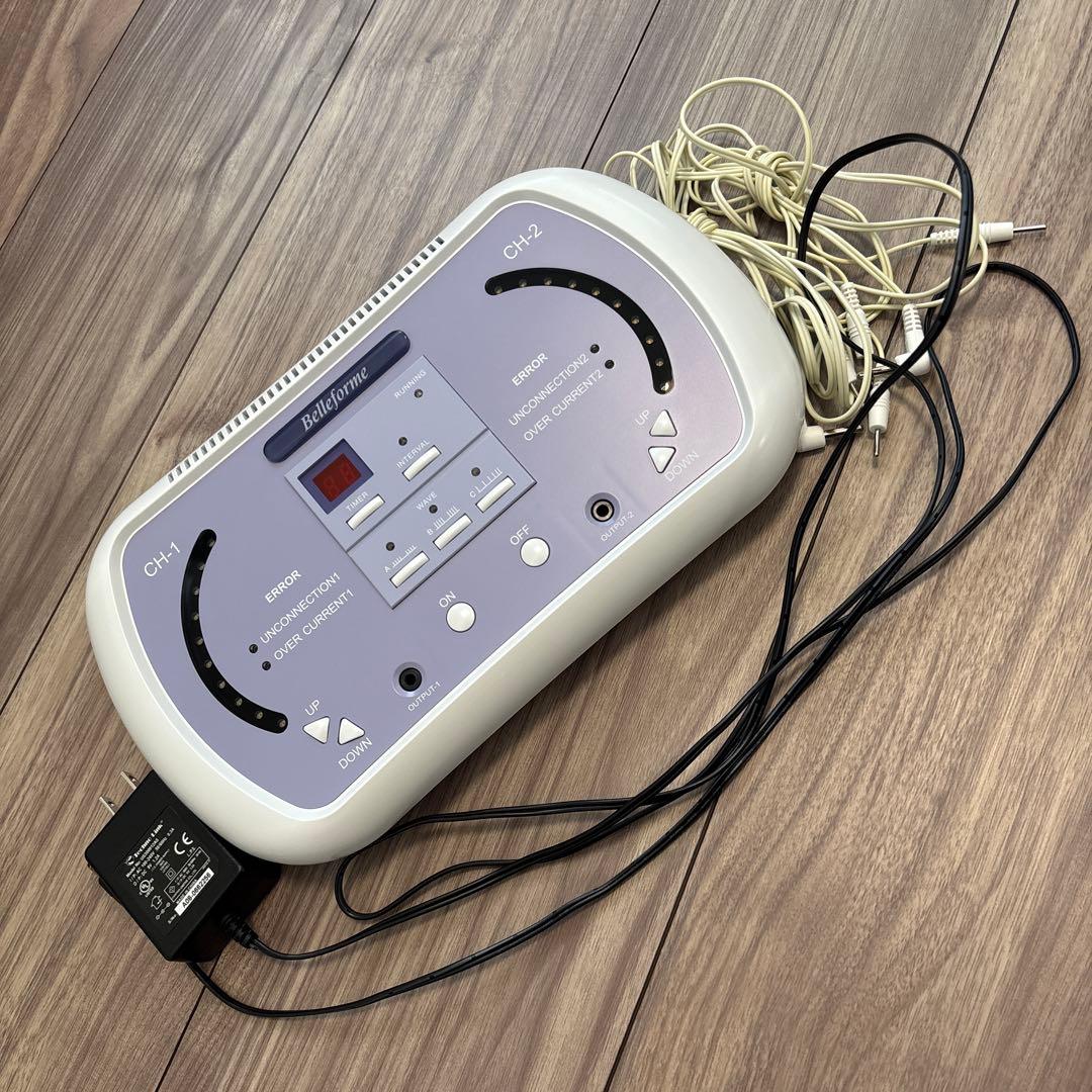 ベルフォーマ EMS 美容機器 ダイエット器具 - メルカリ