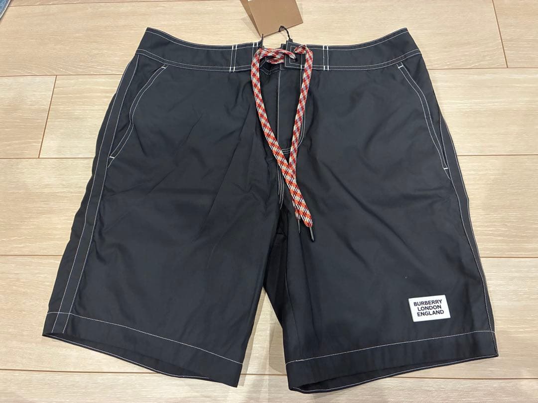 バーバリー 水着 海パン スイムショーツ メンズ　BURBERRY 黒 バーバリー メンズ ショートパンツ BURBERRY ブランド ショーツ