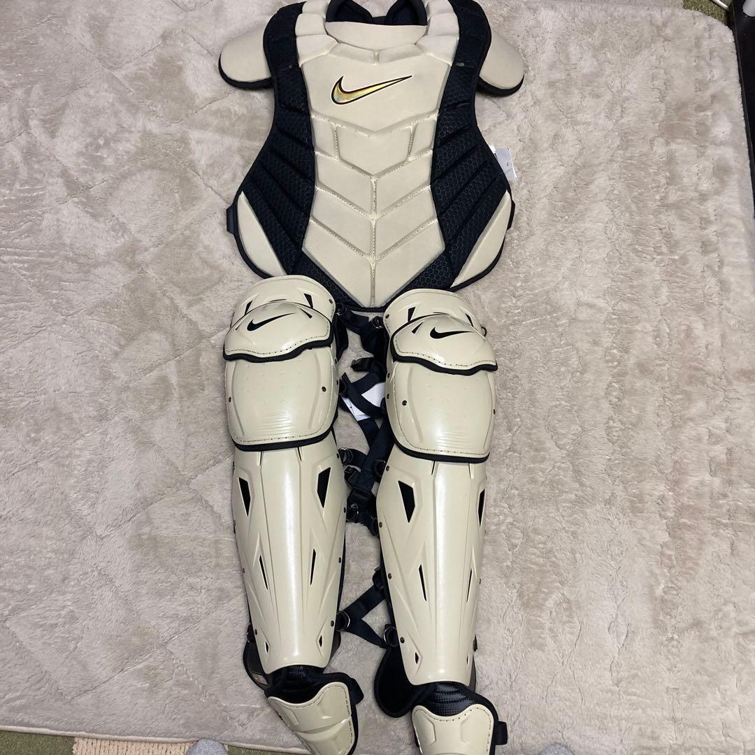 Nike 硬式キャッチャー防具　限定カラー Nike 硬式キャッチャー防具 限定カラー - メルカリ