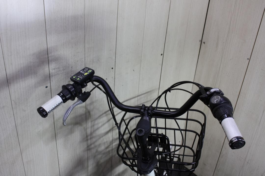 ブリヂストンbikke 2 e BK084 20型 8.7AH 3段 LED