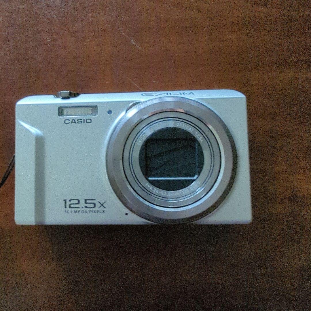 CASIO EXILIM 16.1メガピクセル 12.5倍ズーム
