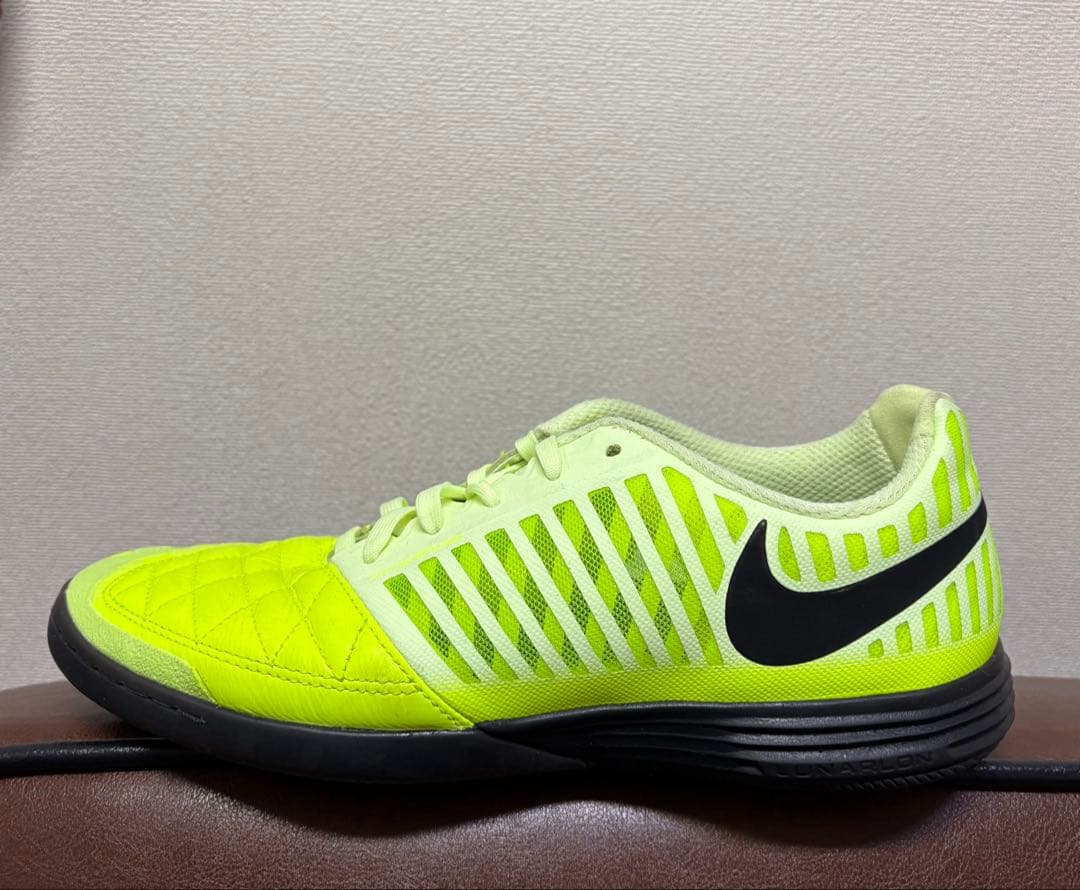 NIKE ルナ ガト 2 フットサルシューズ　26cm NIKE（ナイキ） 20％OFF！ フットサル インドアシューズ ルナ ガト 2