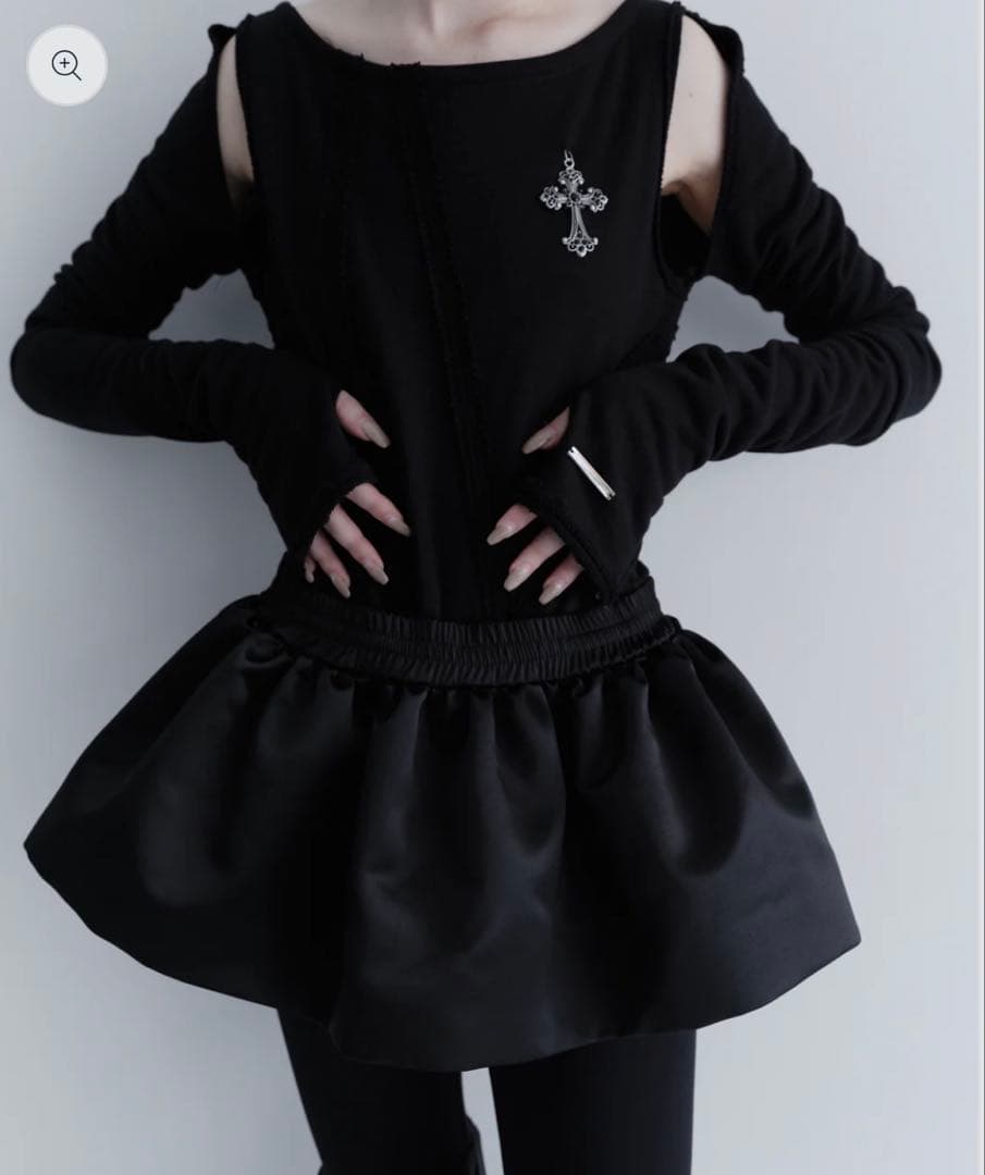 JAN SOLVIE ASSEMBLY 【volume mini skirt】 - メルカリ