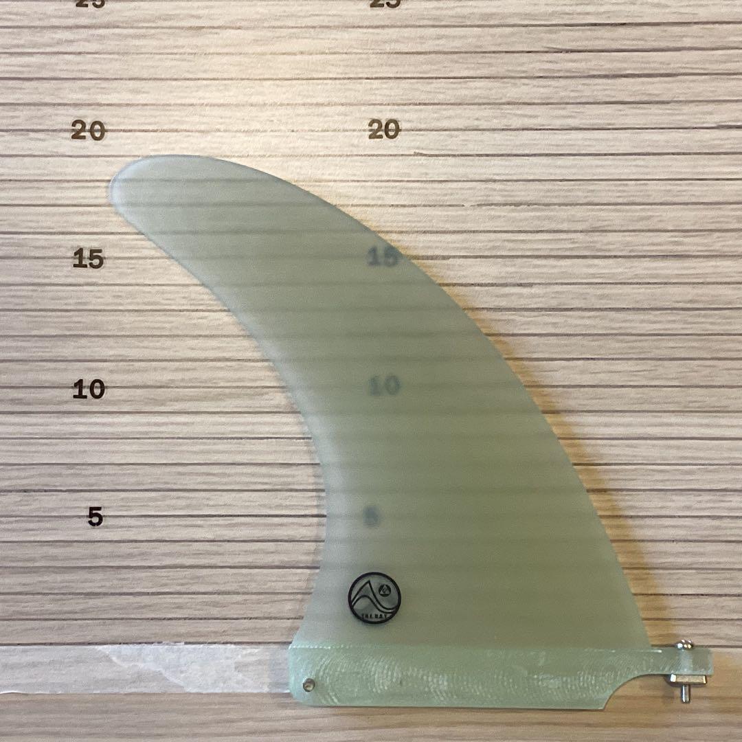 新品未使用シングルフィン7.5インチ　トランスルーセント、 スクリュー付き 新品未使用シングルフィン7.5インチ トランスルーセント、 スクリュー