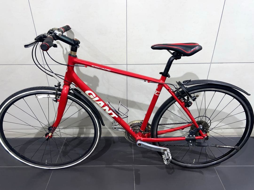 美品！GIANT escape R3クロスバイク　ジャイアント　エスケープrx3 ジャイアント(GIANT) ESCAPE RX3(エスケープ アールエックス3) 2021年