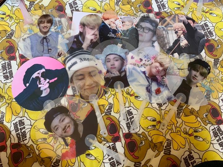 BTS bts v テテ テヒョン 透明うちわ BTS テヒョン 透明うちわ - メルカリ