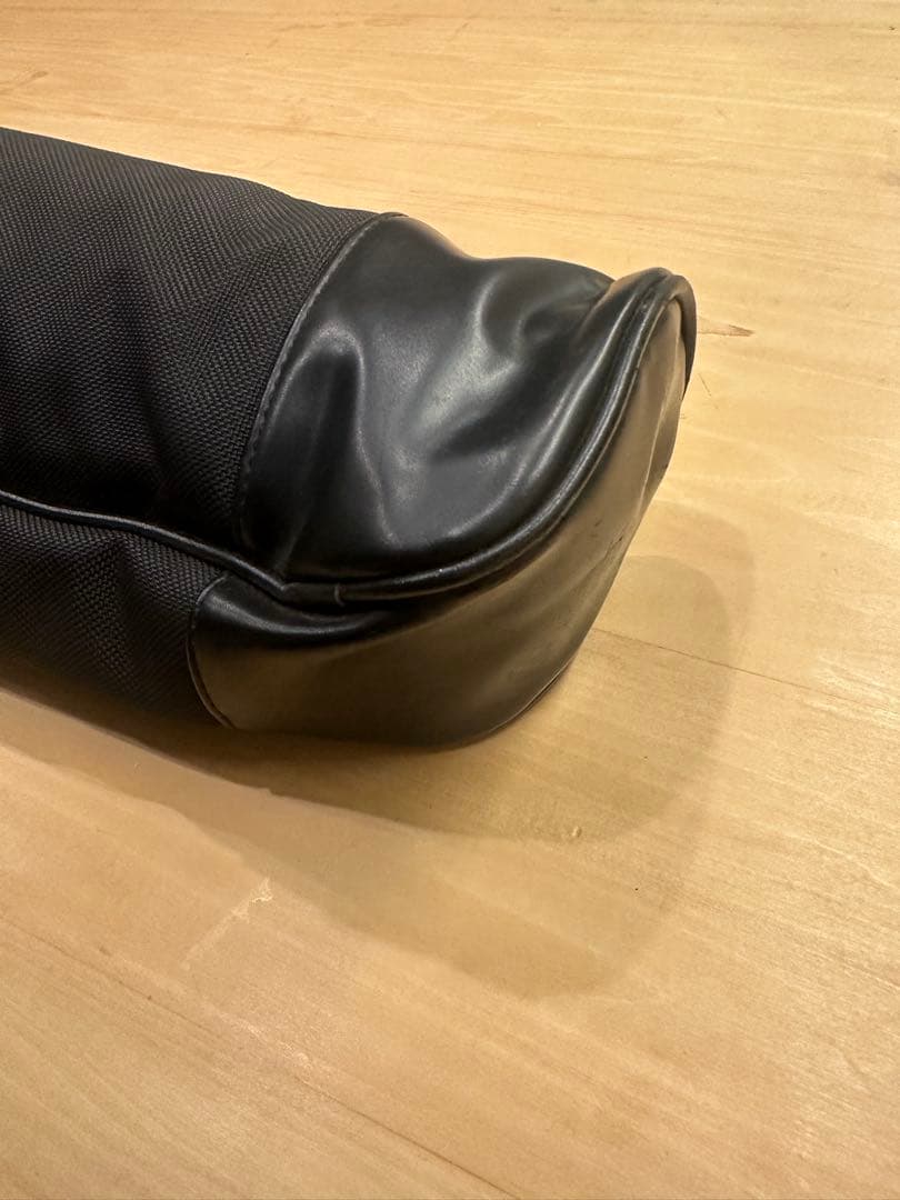 バーニーズニューヨークのゴルフ用クラブケース