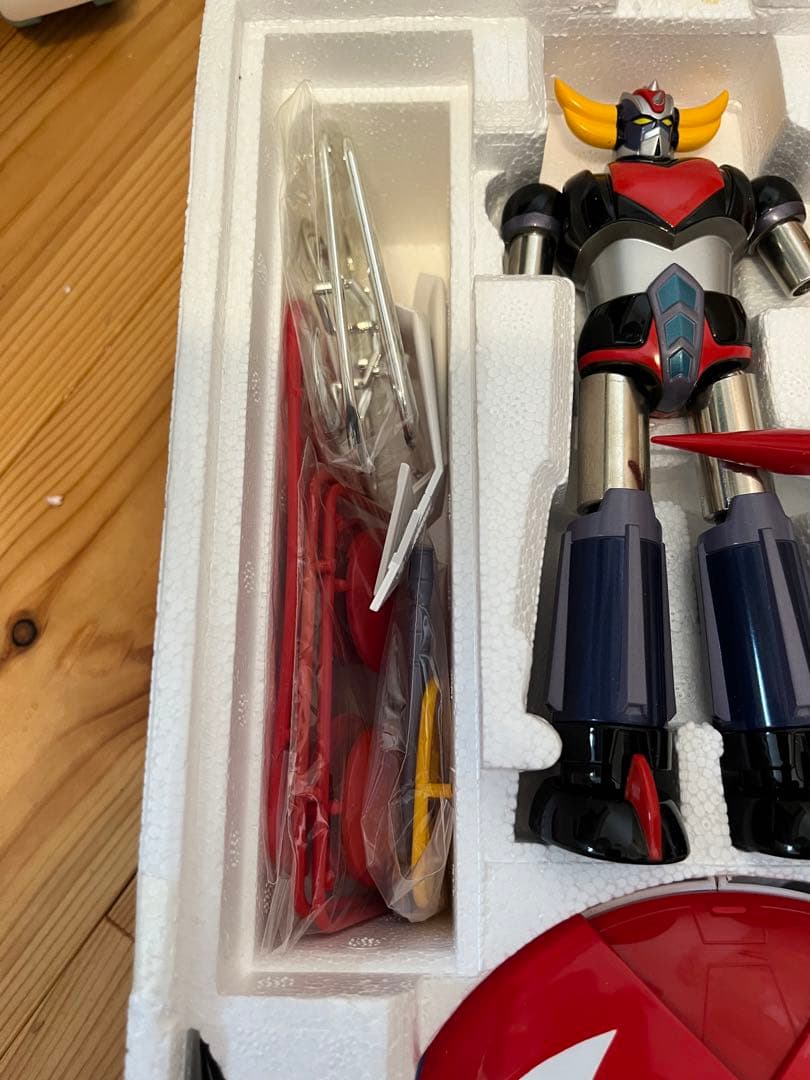 未展示品『大合金グレンダイザー』小合金Bkackグレンダイザー付