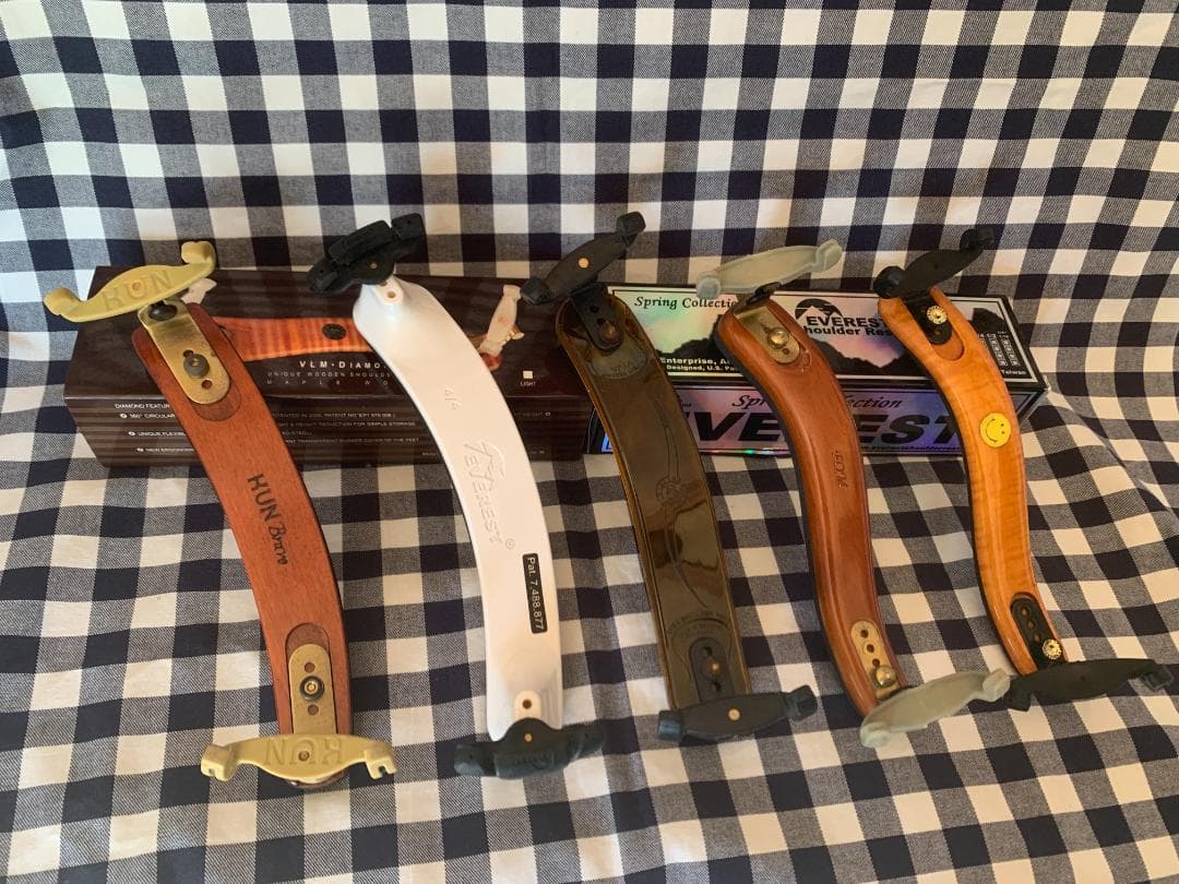 バイオリン肩当て ５点＋１の６つセット　４／４サイズ バイオリン肩当て 5点＋1の6つセット 4／4サイズ バイオリン肩当て