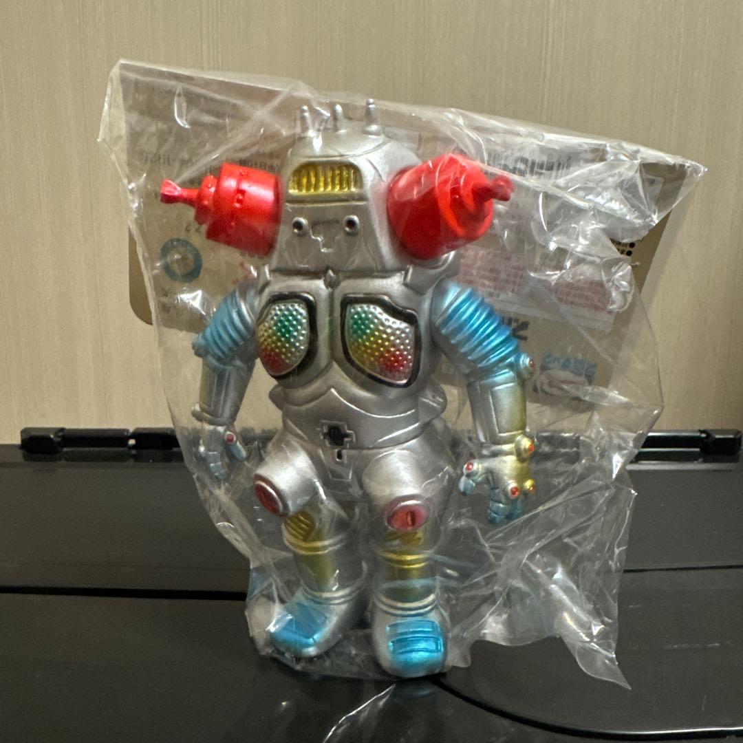 ブルマァク　キングジョー　ソフビ 12月24日(日)より販売開始】【ブルマァク】キングジョー(シルバー)が