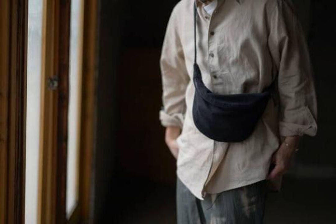 COMOLI コモリシルクネップウエストバッグ COMOLI (コモリ) シルクネップ ウエストバッグ