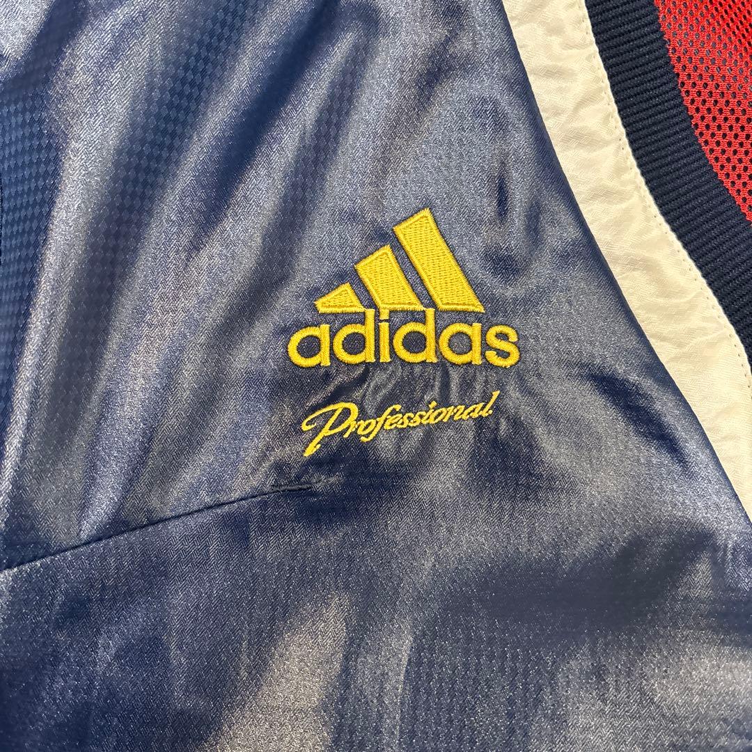 極美品】アディダス プロフェッショナル ピステ上下 中綿 メッシュ XO