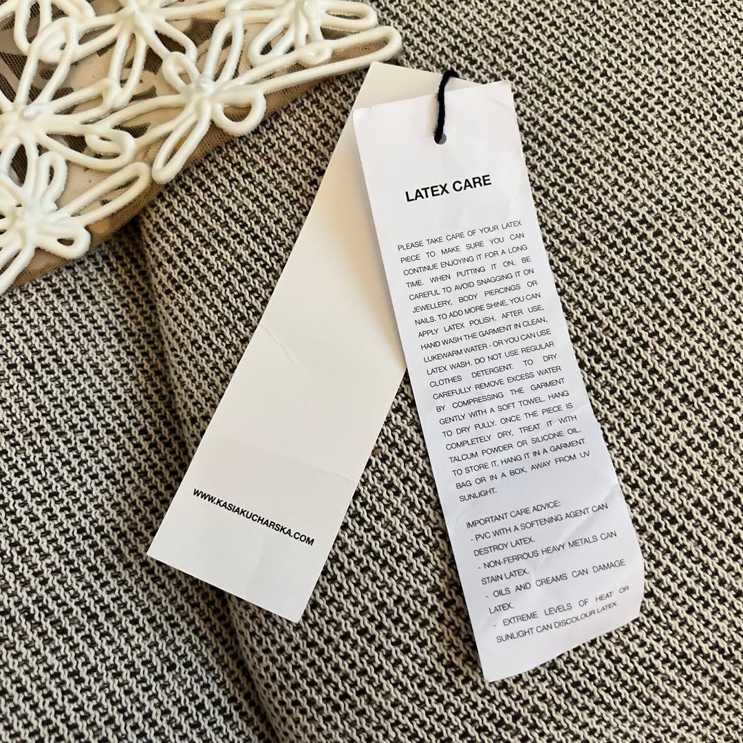 その他 KASIA KUCHARSKA