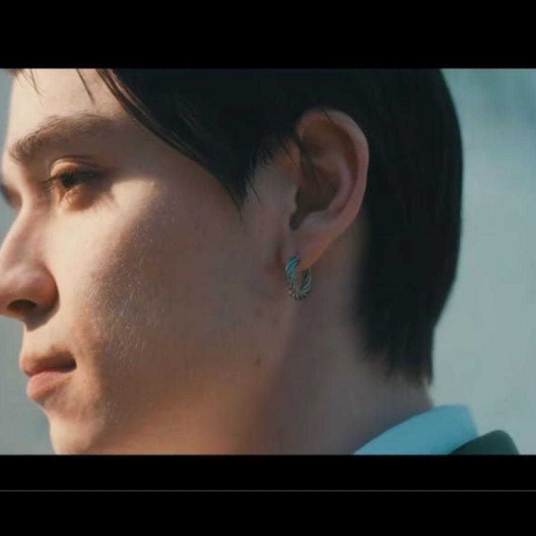 oursローズさん愛用】Bottega Veneta ツイストピアス 片耳 - メルカリ