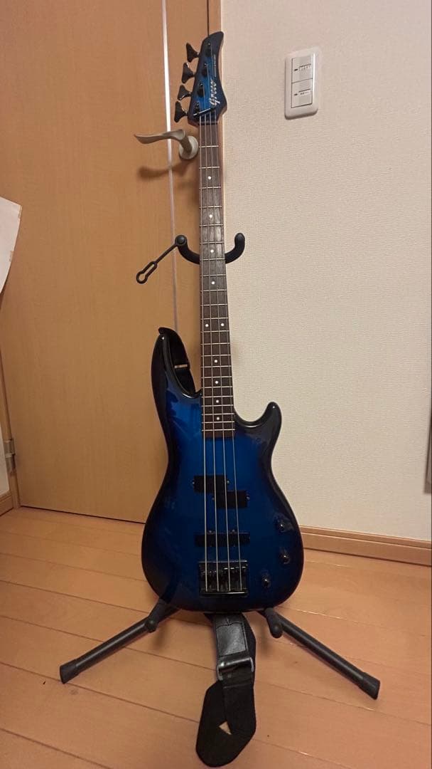 エレキベースセット ブルー ギターケース付き 楽天市場】エレキベース（カラーネイビー）（ベース｜ギター・ベース