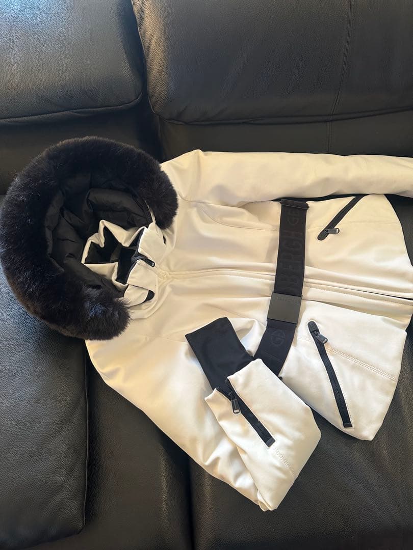 Goldberghゴールドバーグ ホワイト スキージャケット I 42 GOLDBERGH ゴールドバーグの紹介ページ- BRAND LIST - 株式会社スキー